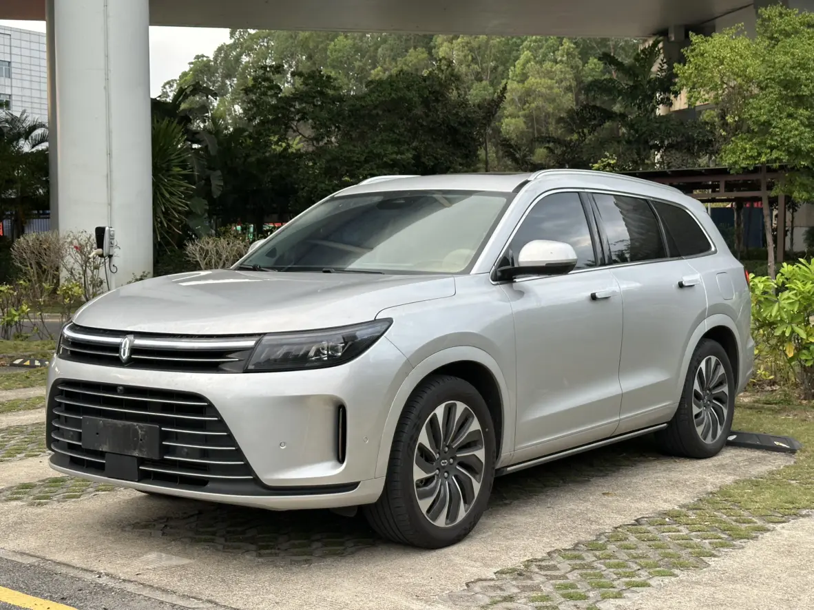 AITO M7