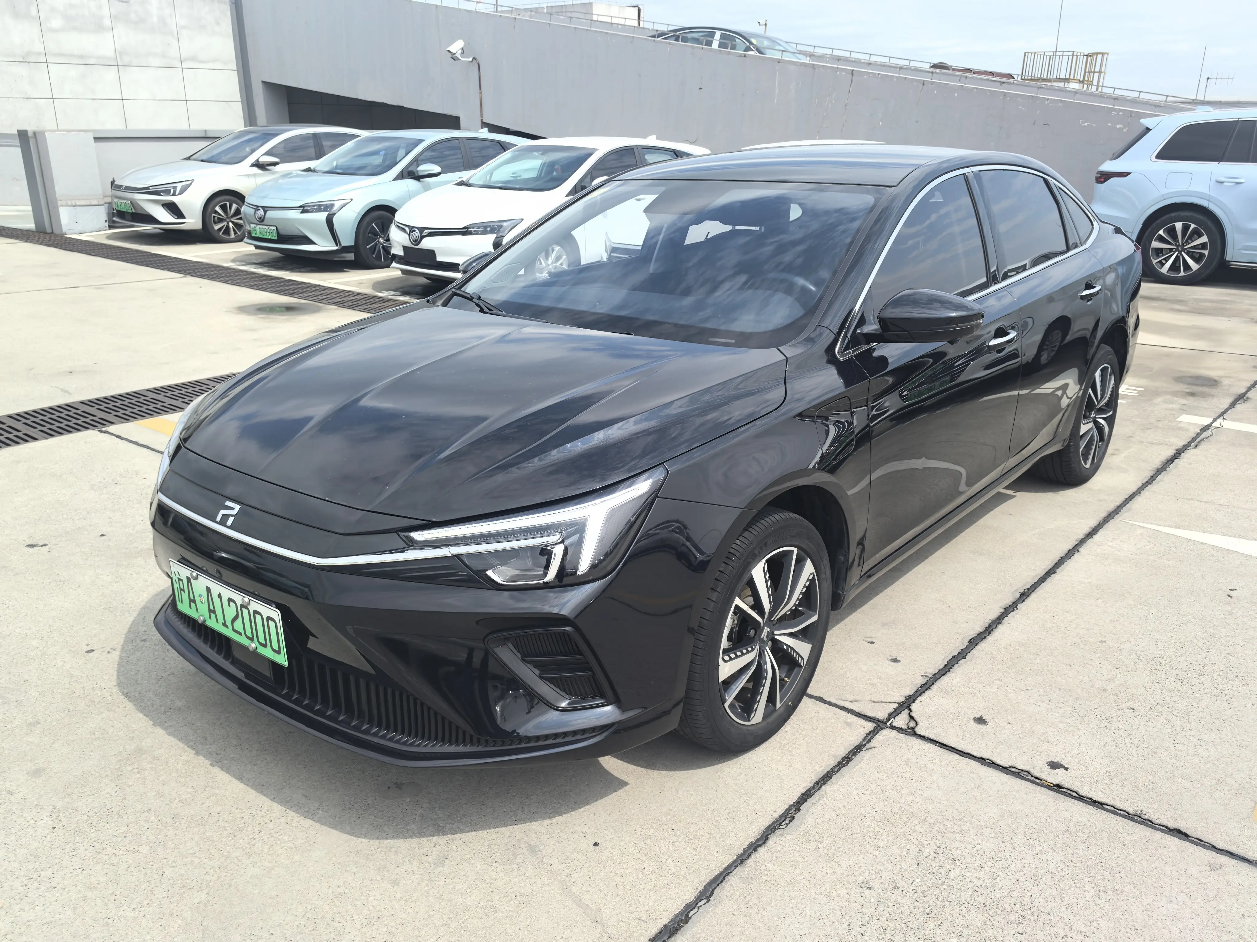 Rising Auto Feifan ER6