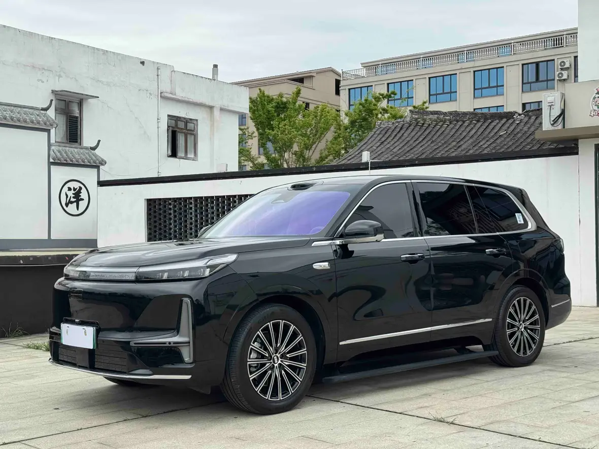 Geely Galaxy M9
