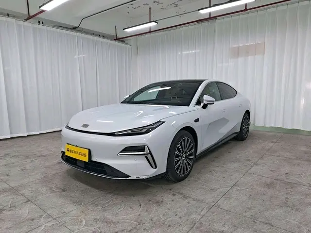 Geely Galaxy Star 8 PHEV