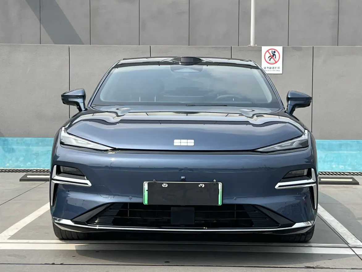 Geely Galaxy Star 8 PHEV