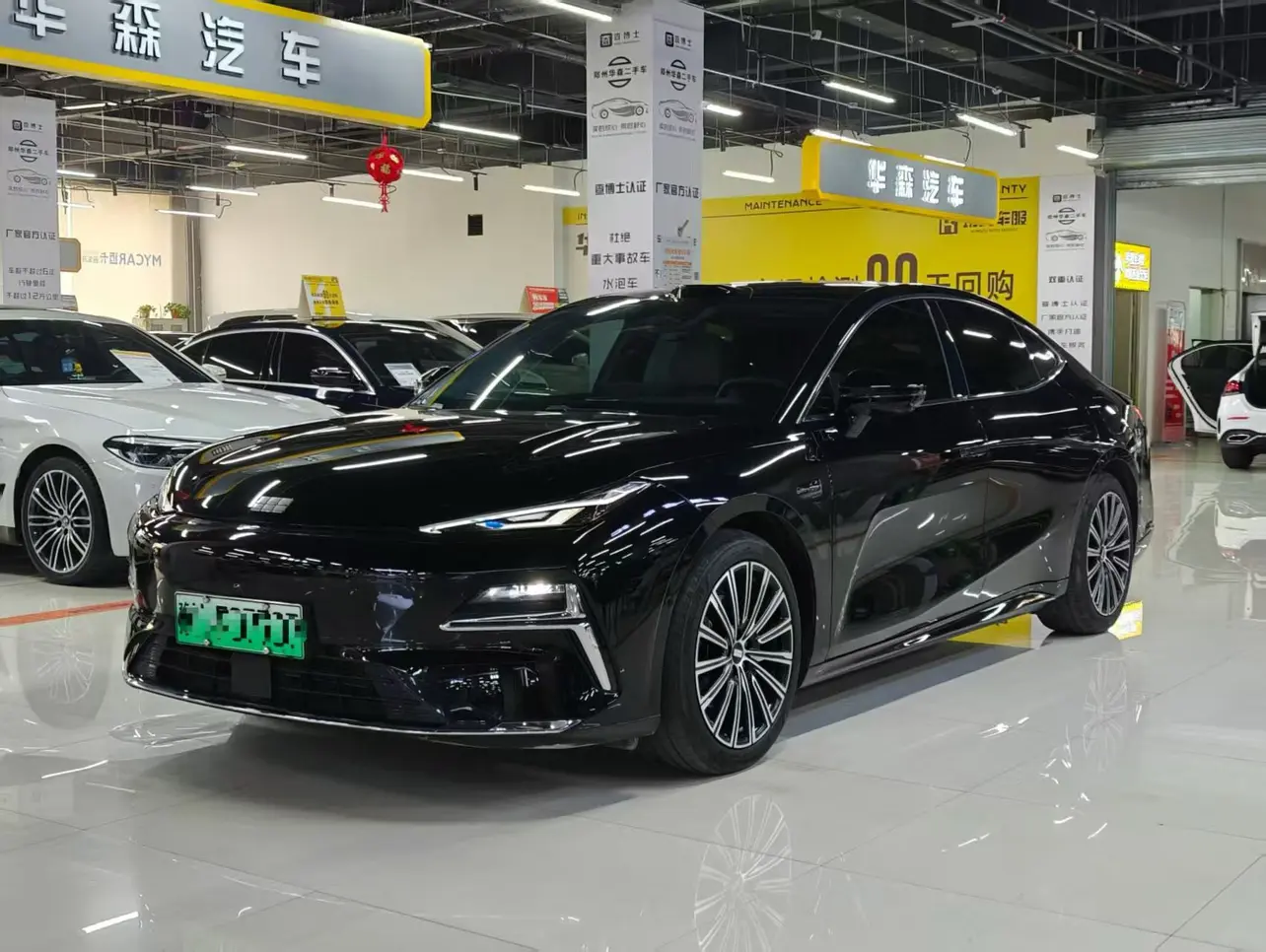 Geely Galaxy Star 8 PHEV