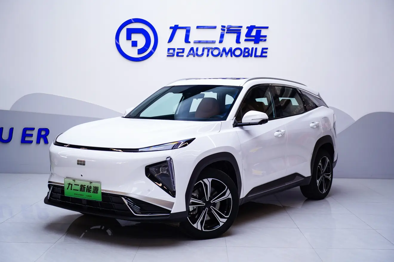Geely Galaxy L7