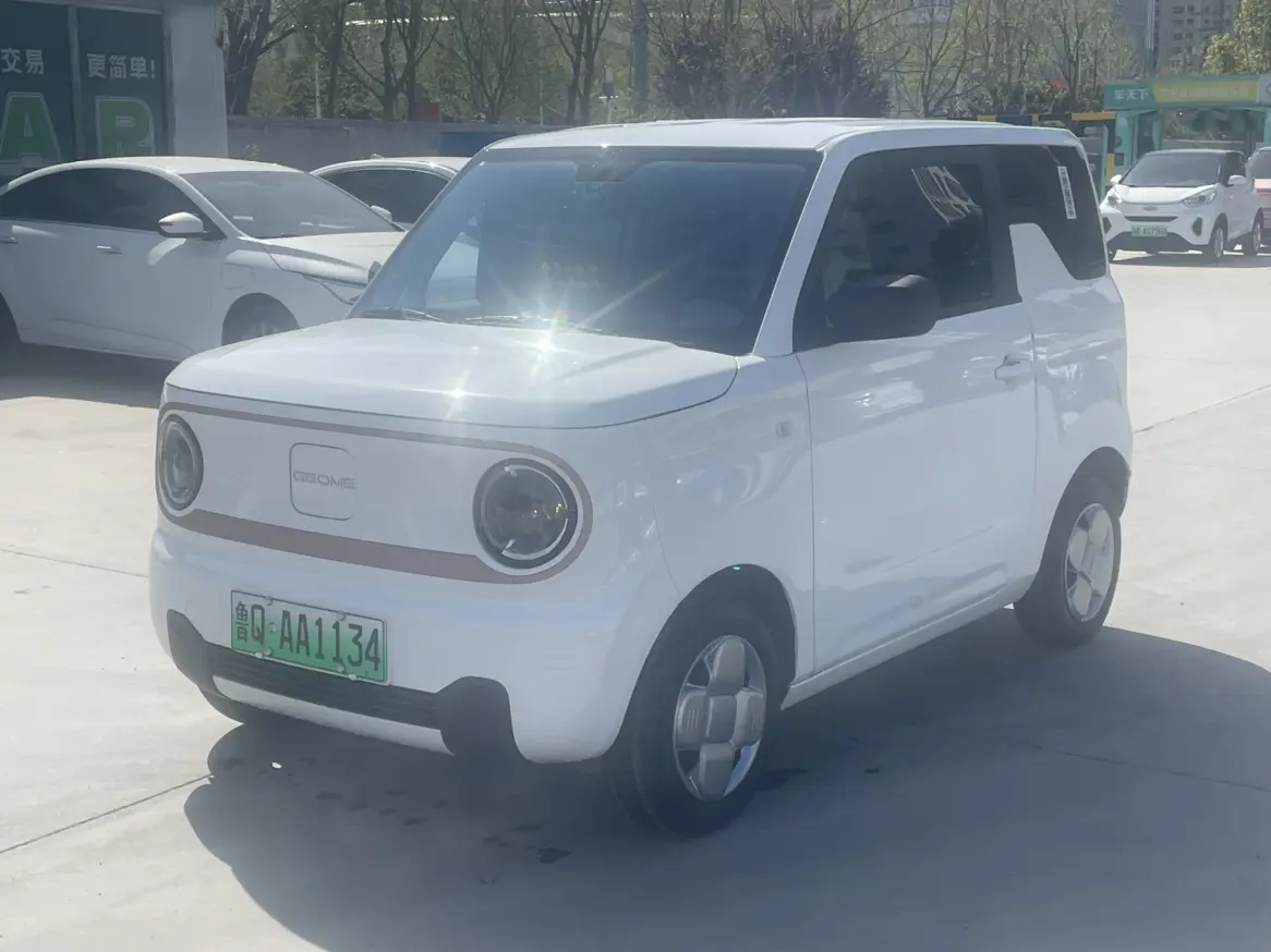 Geely Panda