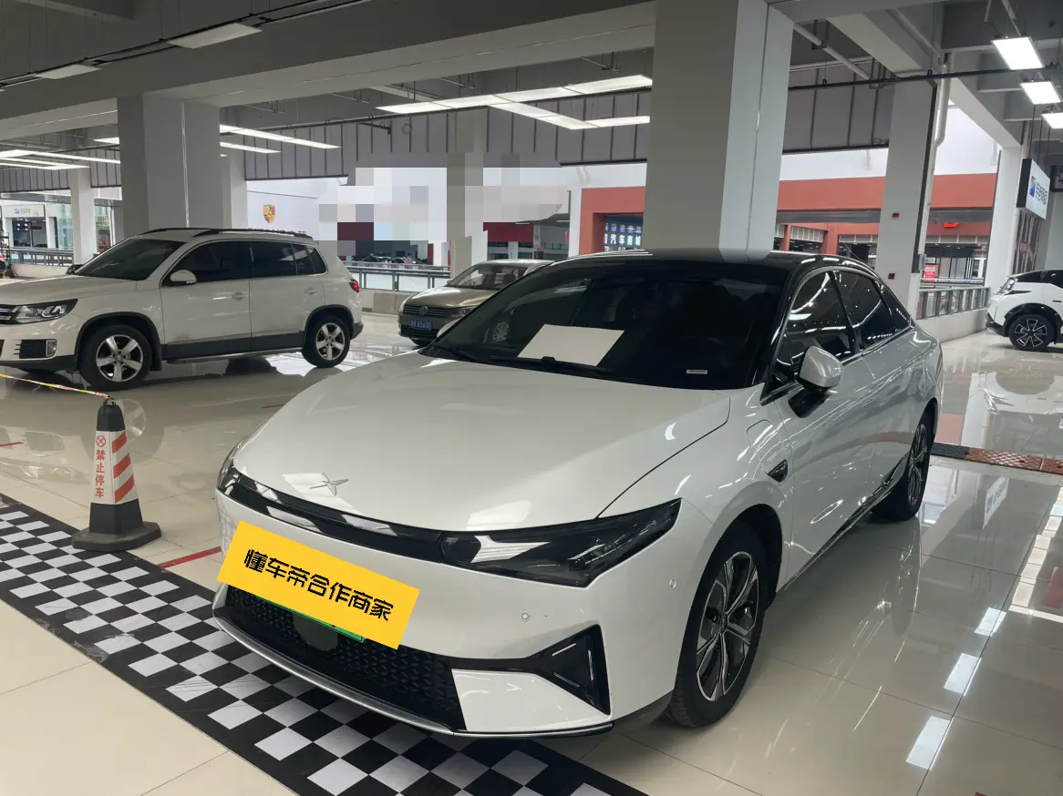 Xpeng P5
