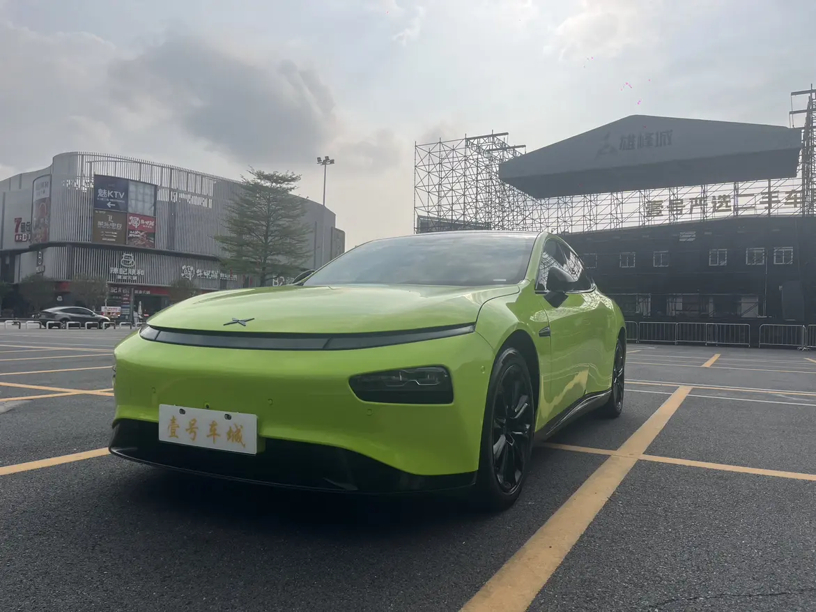 Xpeng P7