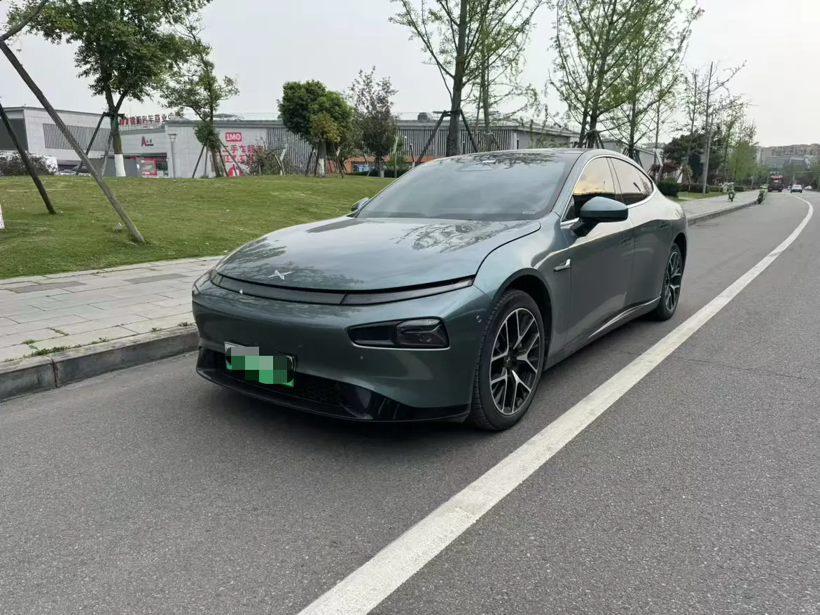 Xpeng P7