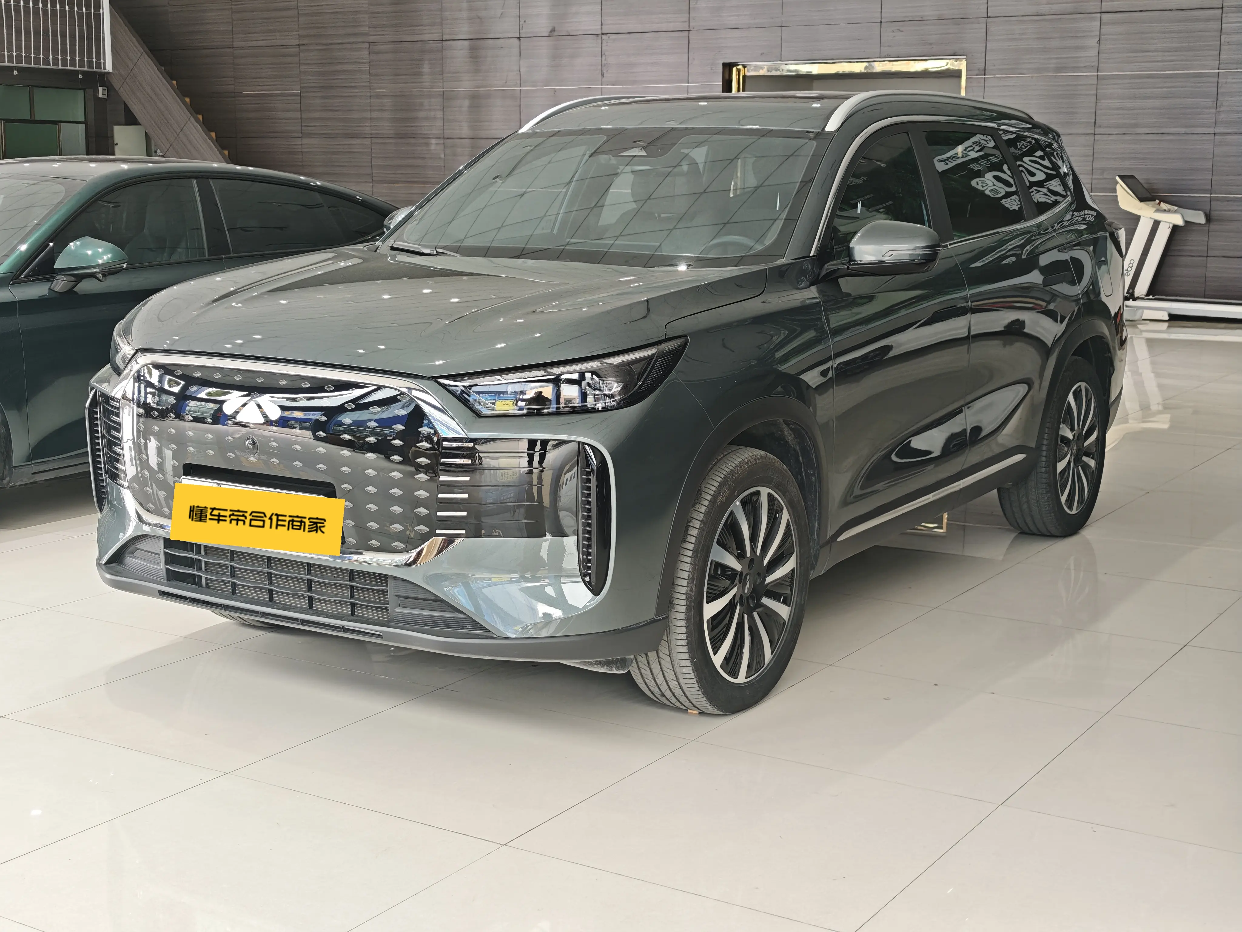 Chery Fengyun T8