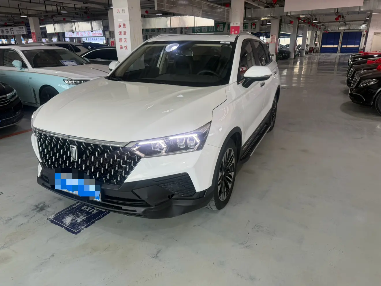 FAW Bestune T77
