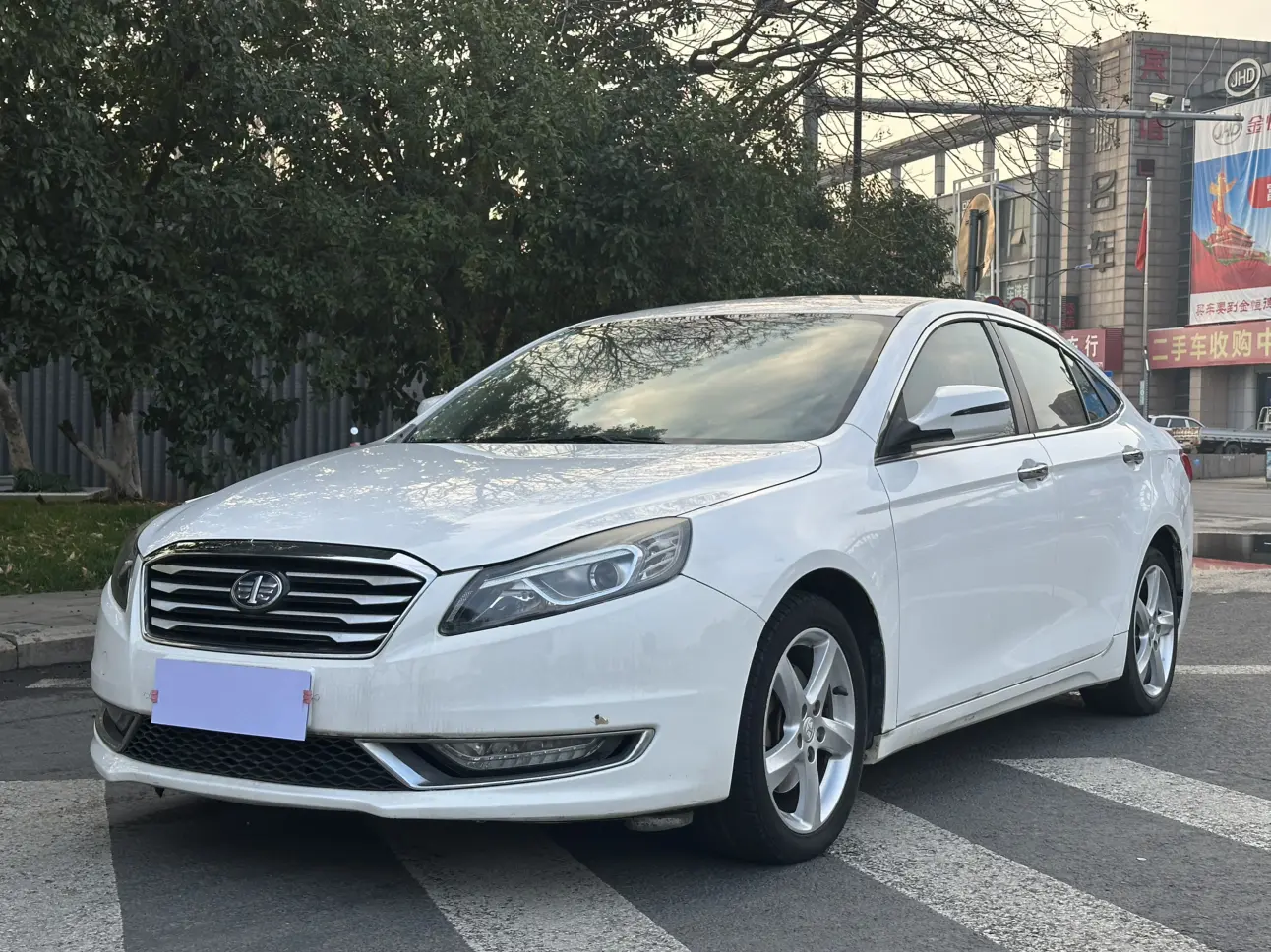 FAW Bestune B70