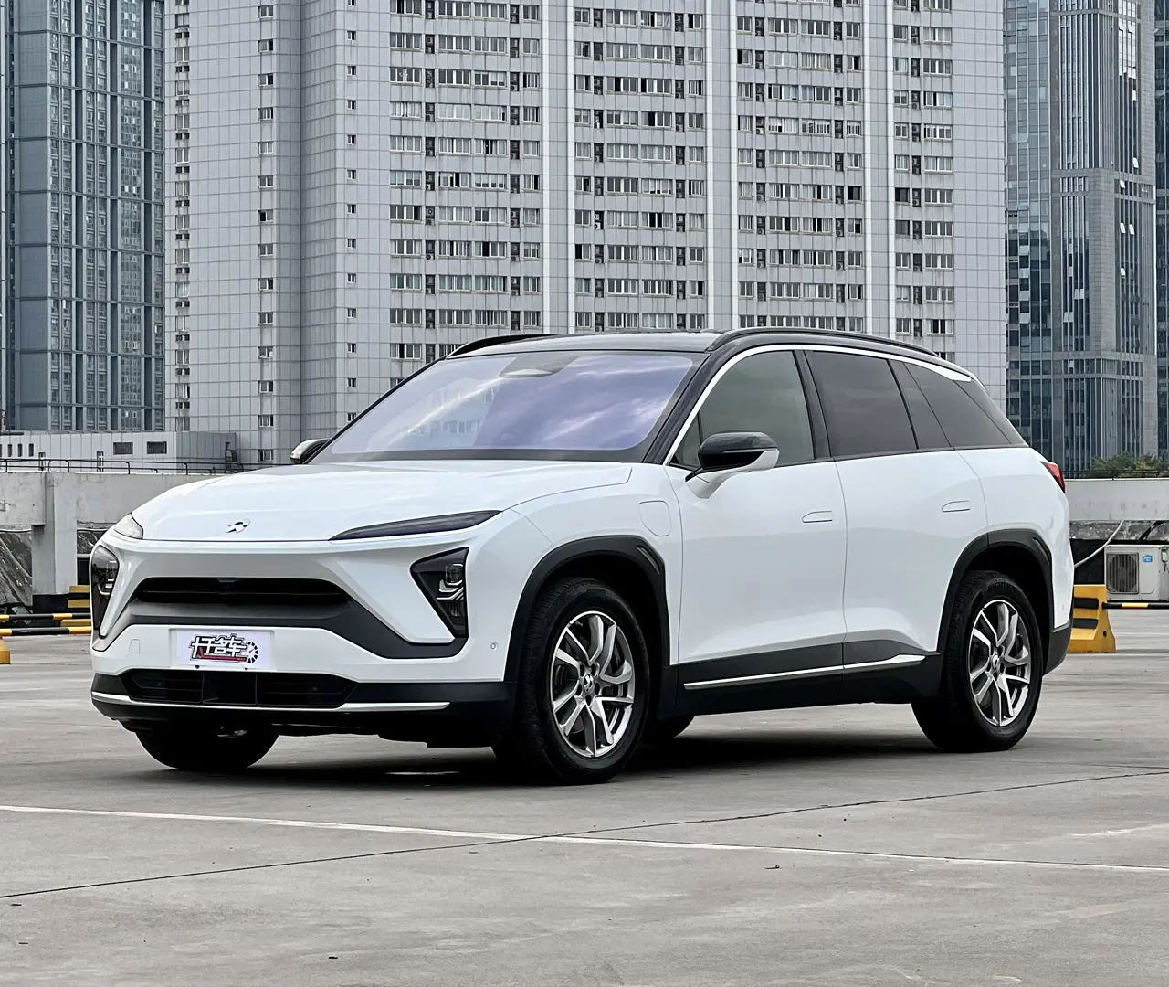 NIO ES6