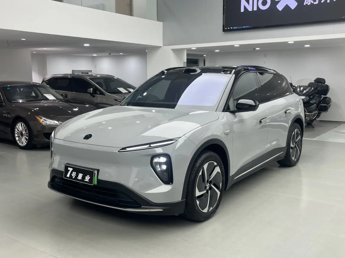 NIO ES6
