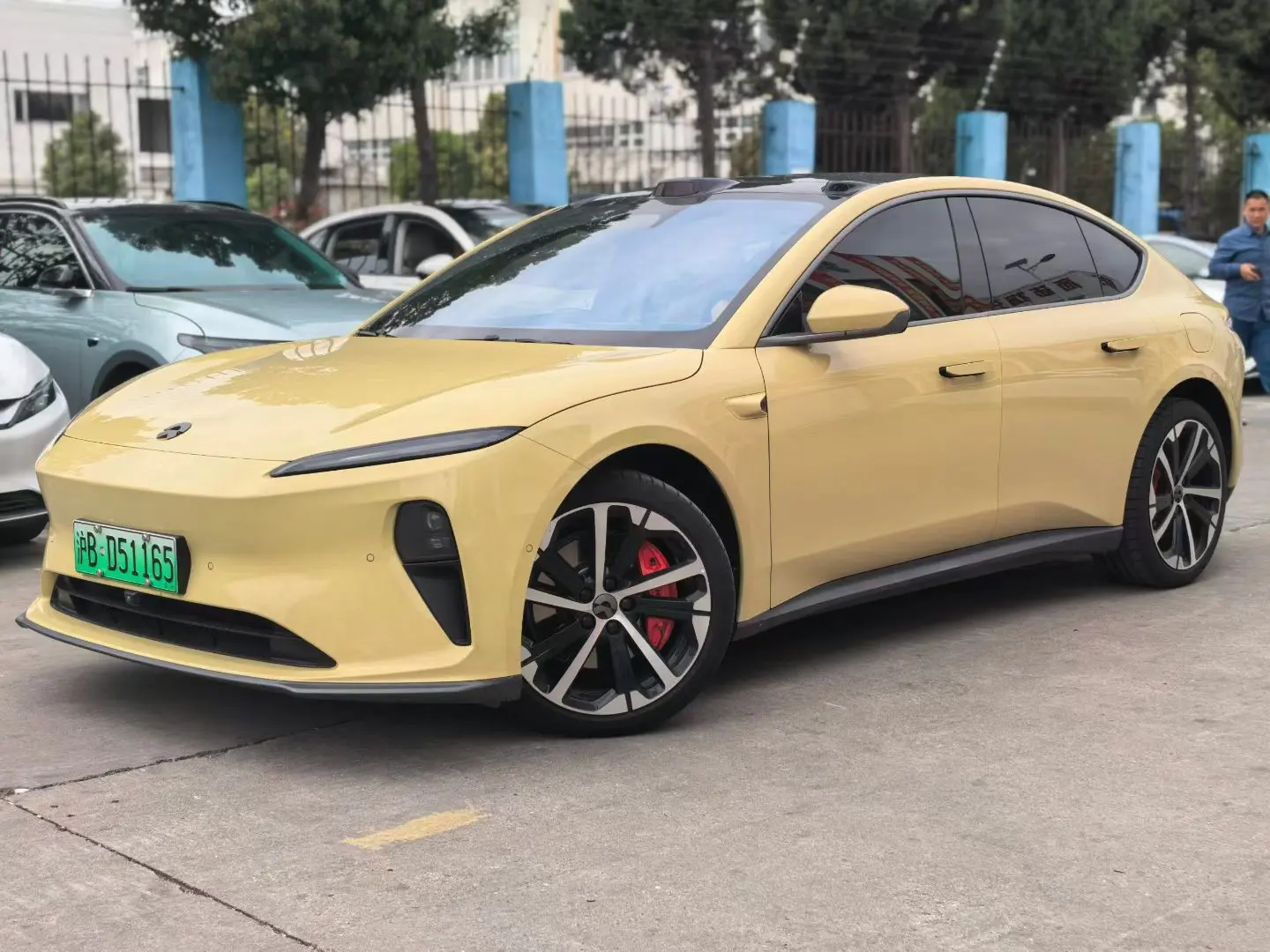 NIO ET5