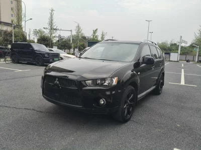 Mitsubishi Outlander, 2010 — купить с доставкой из Китая
