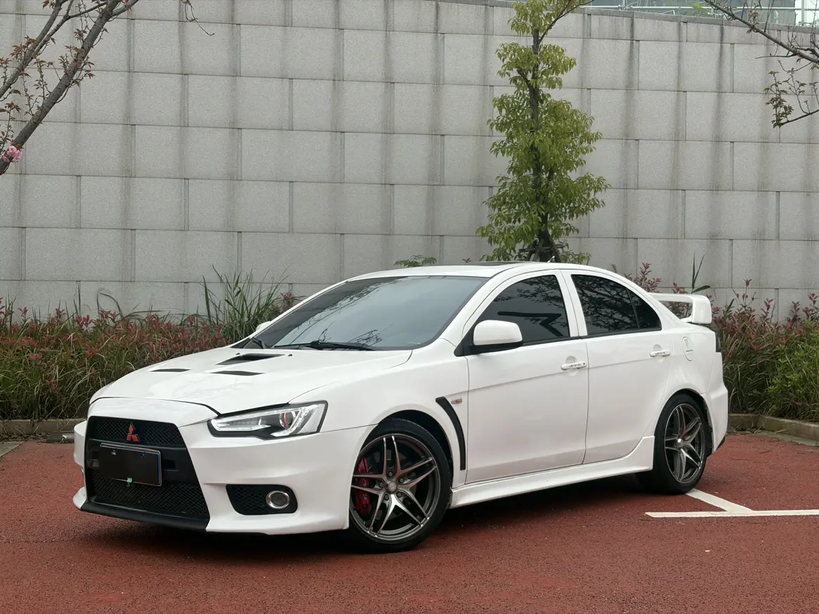 Mitsubishi Winged God