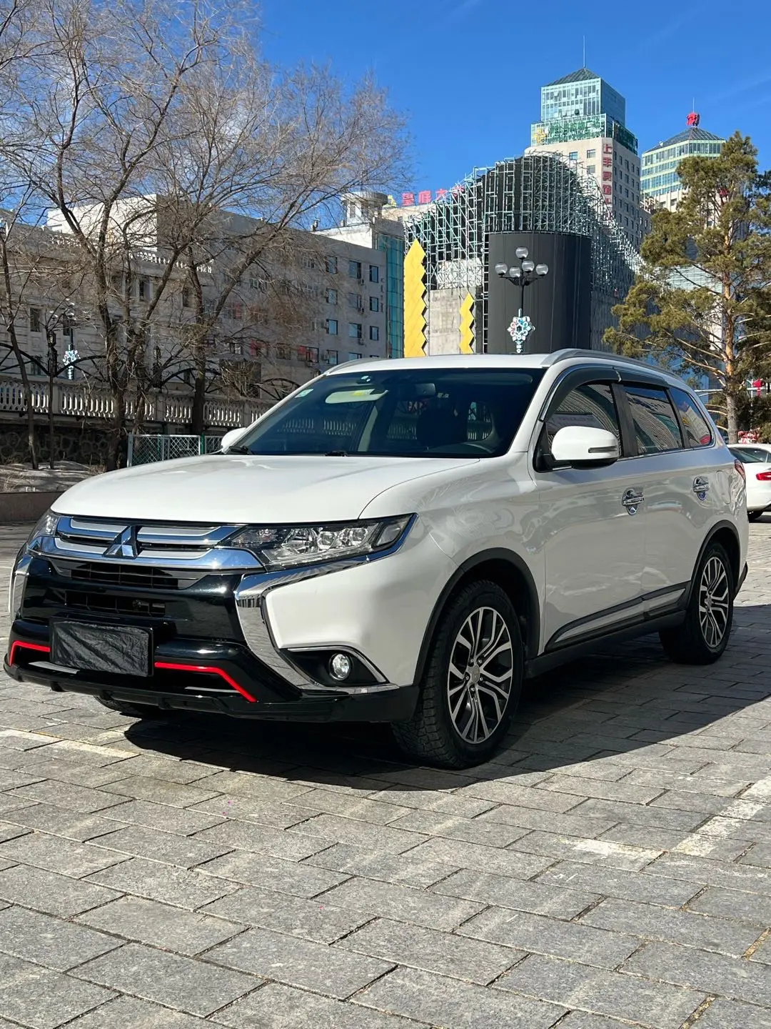 Mitsubishi Outlander