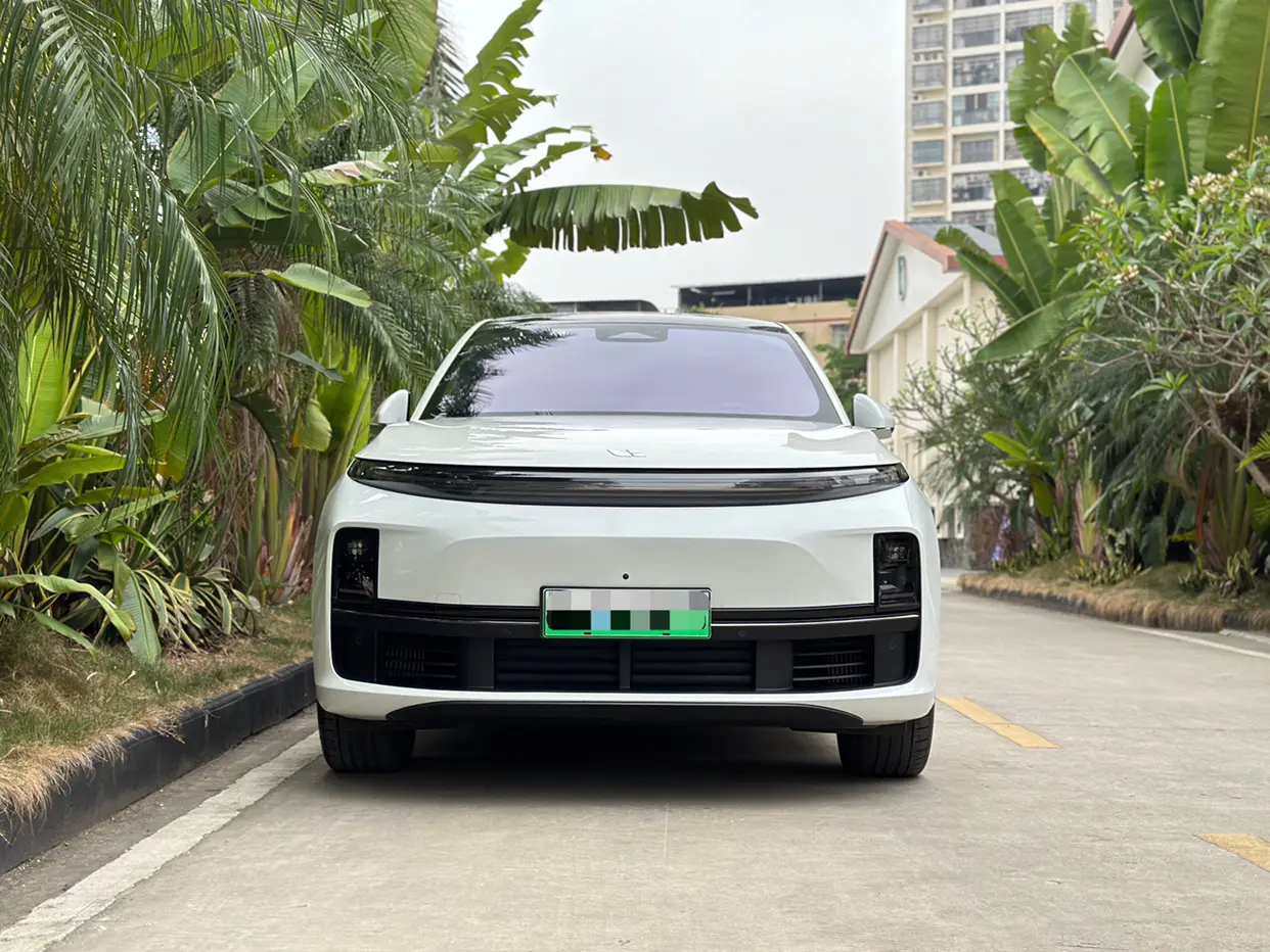 Lixiang L7