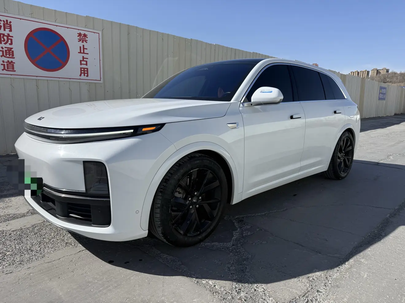 Lixiang L7