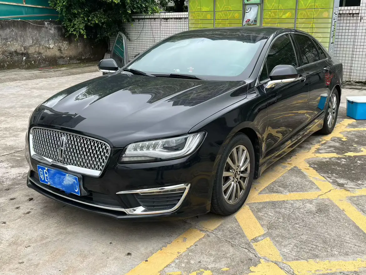 Lincoln MKZ