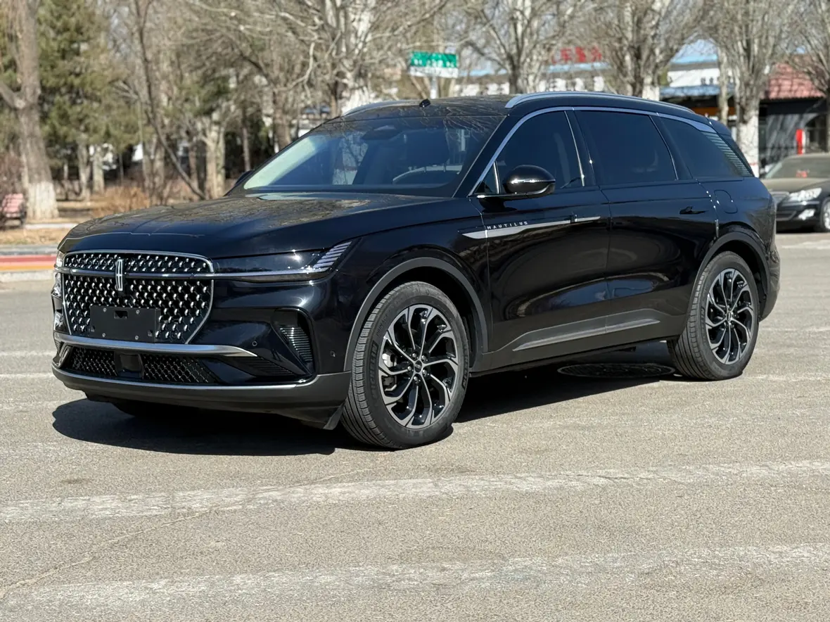 Lincoln Navigator