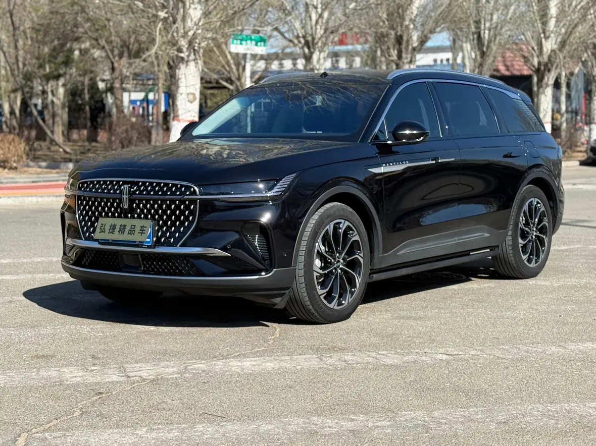 Lincoln Navigator
