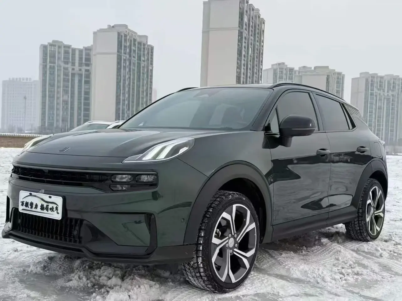 Lynk & Co 06