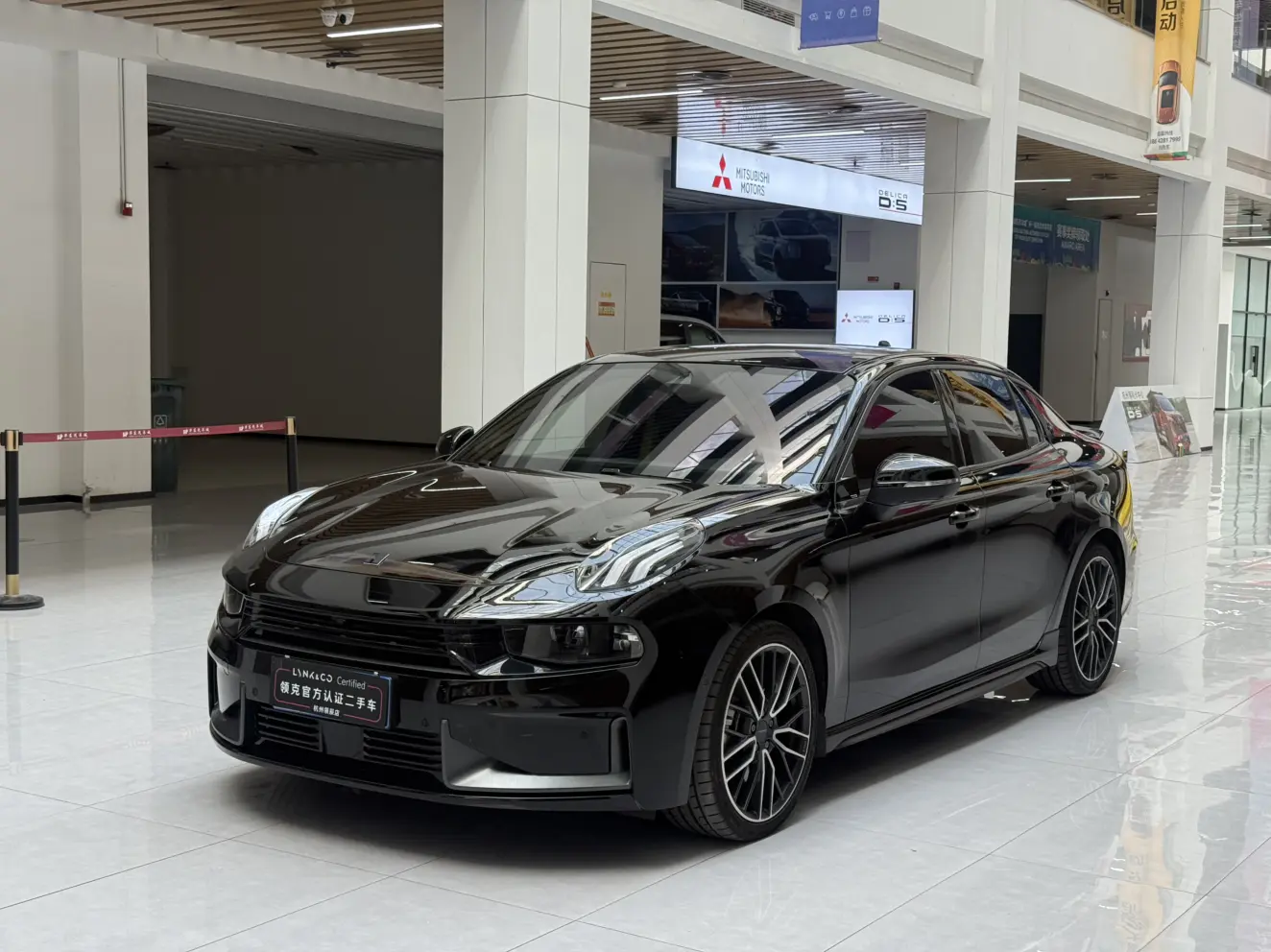 Lynk & Co 03