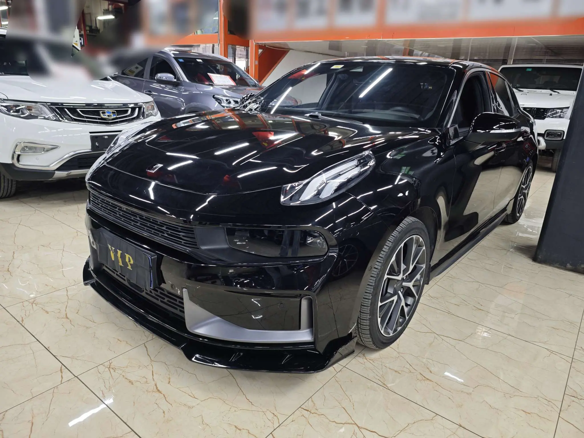 Lynk & Co 03