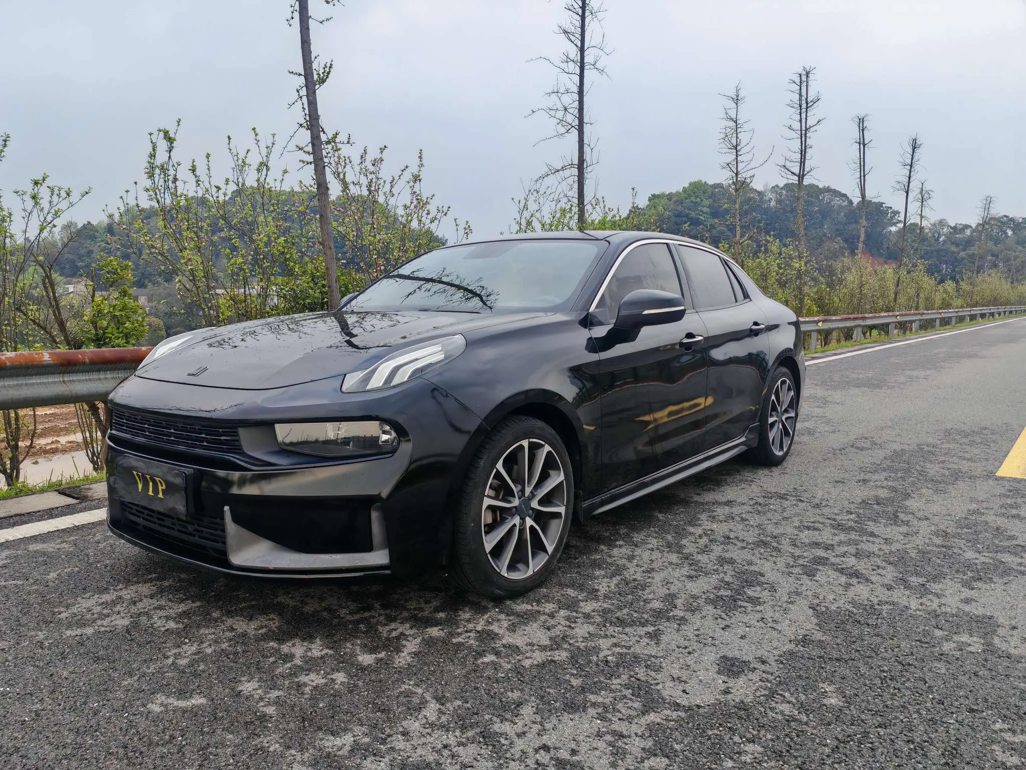 Lynk & Co 03
