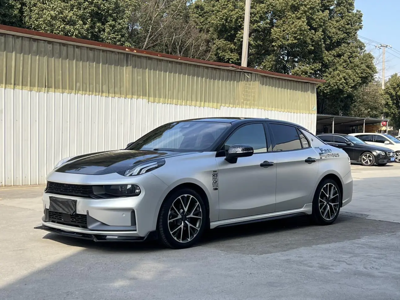 Lynk & Co 03