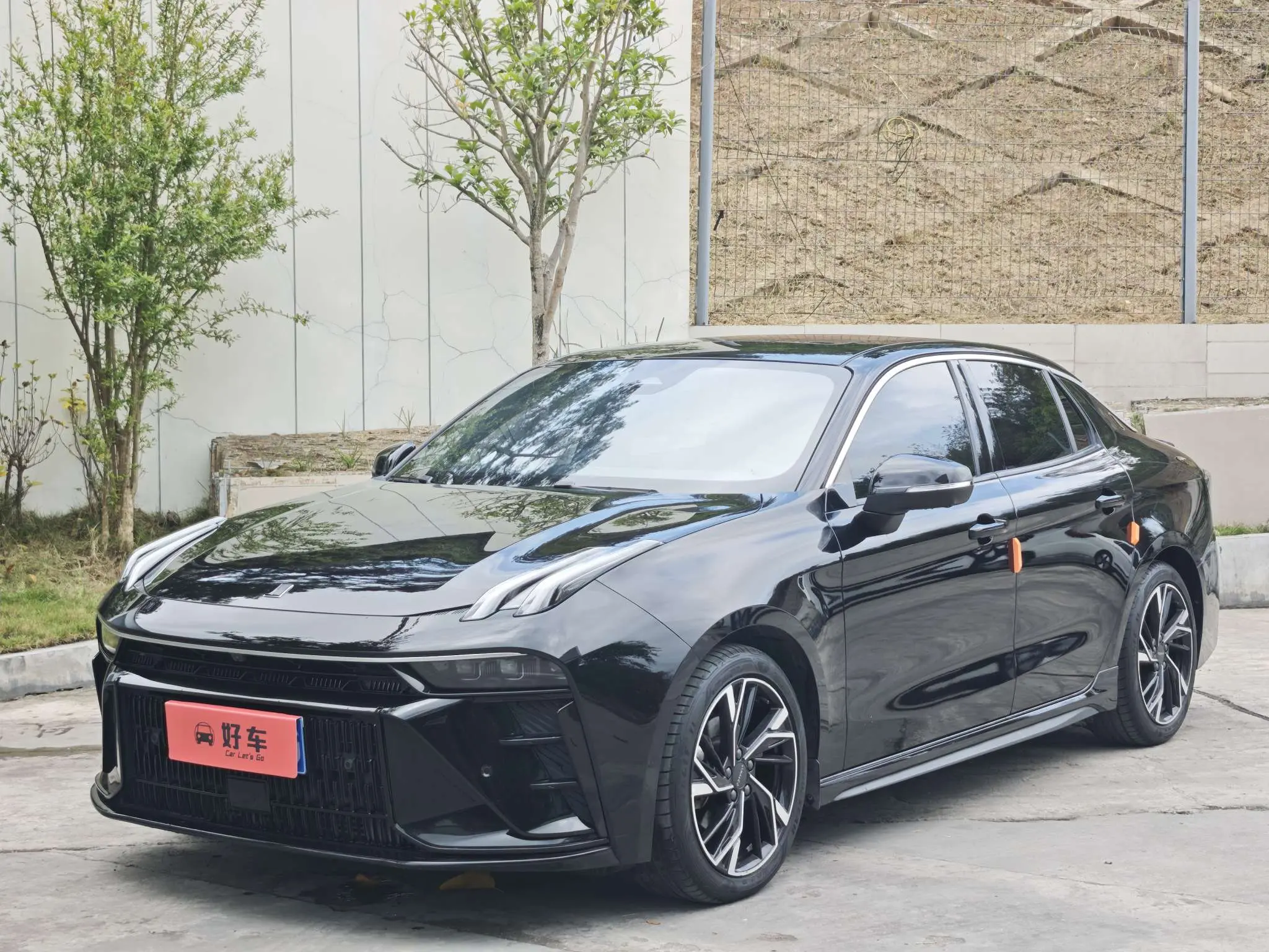 Lynk & Co 03