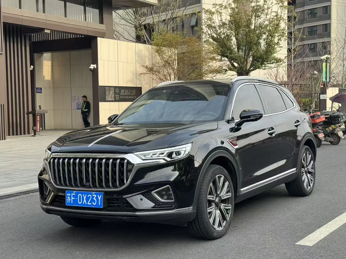 Hongqi HS5