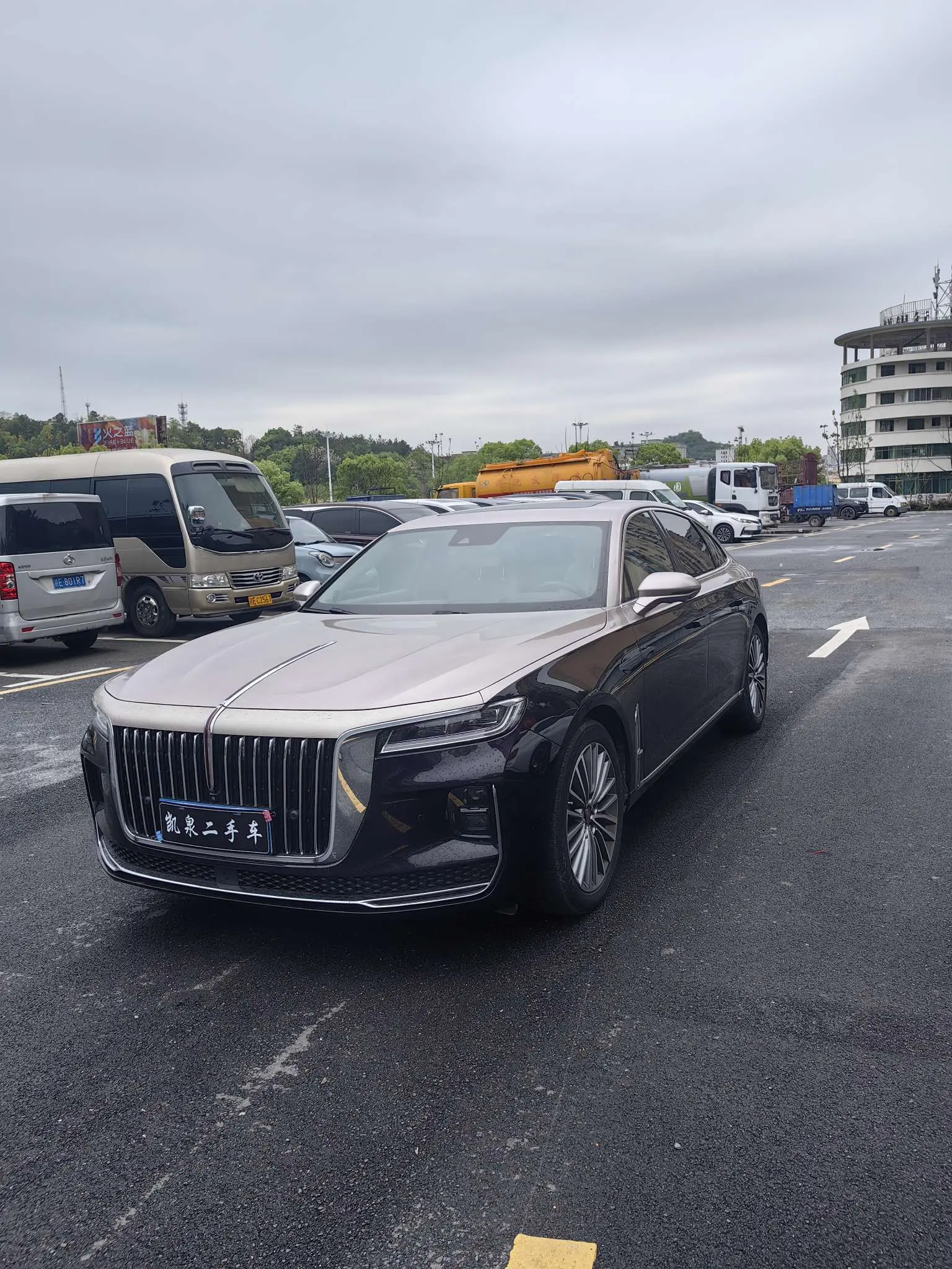 Hongqi H9