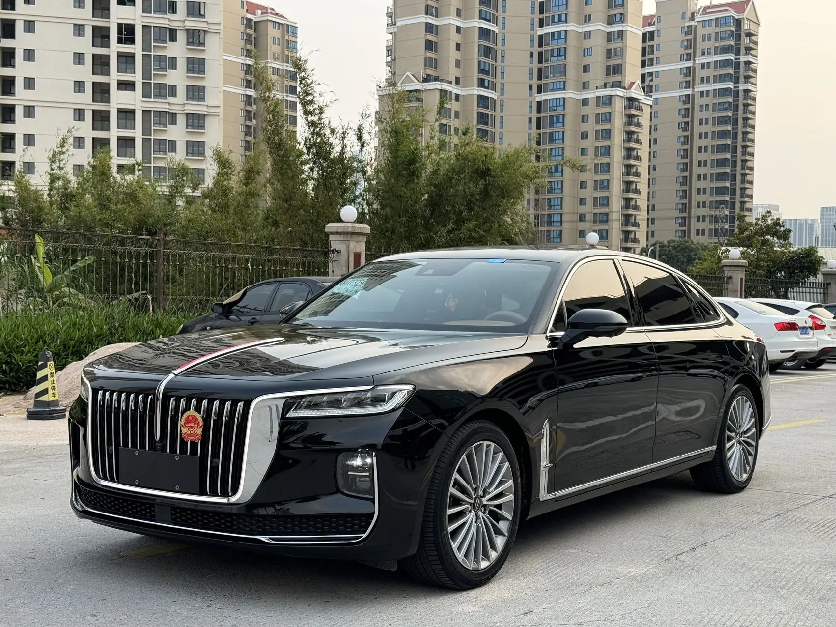 Hongqi H9