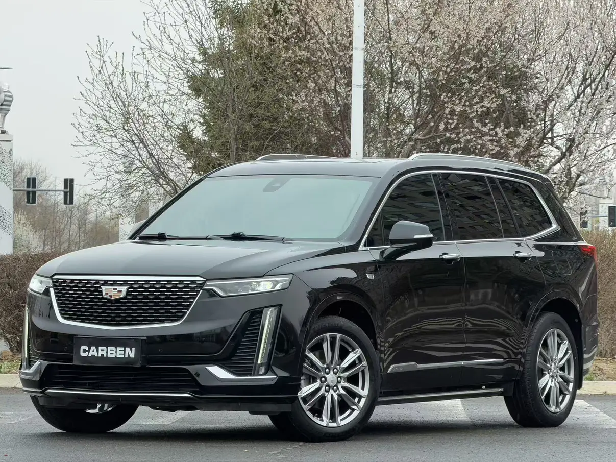 Cadillac XT6