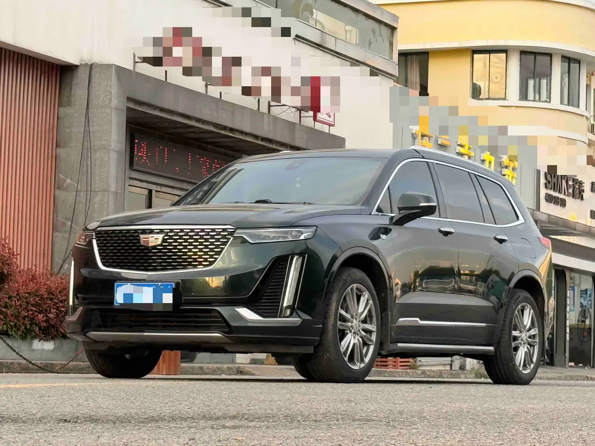 Cadillac XT6