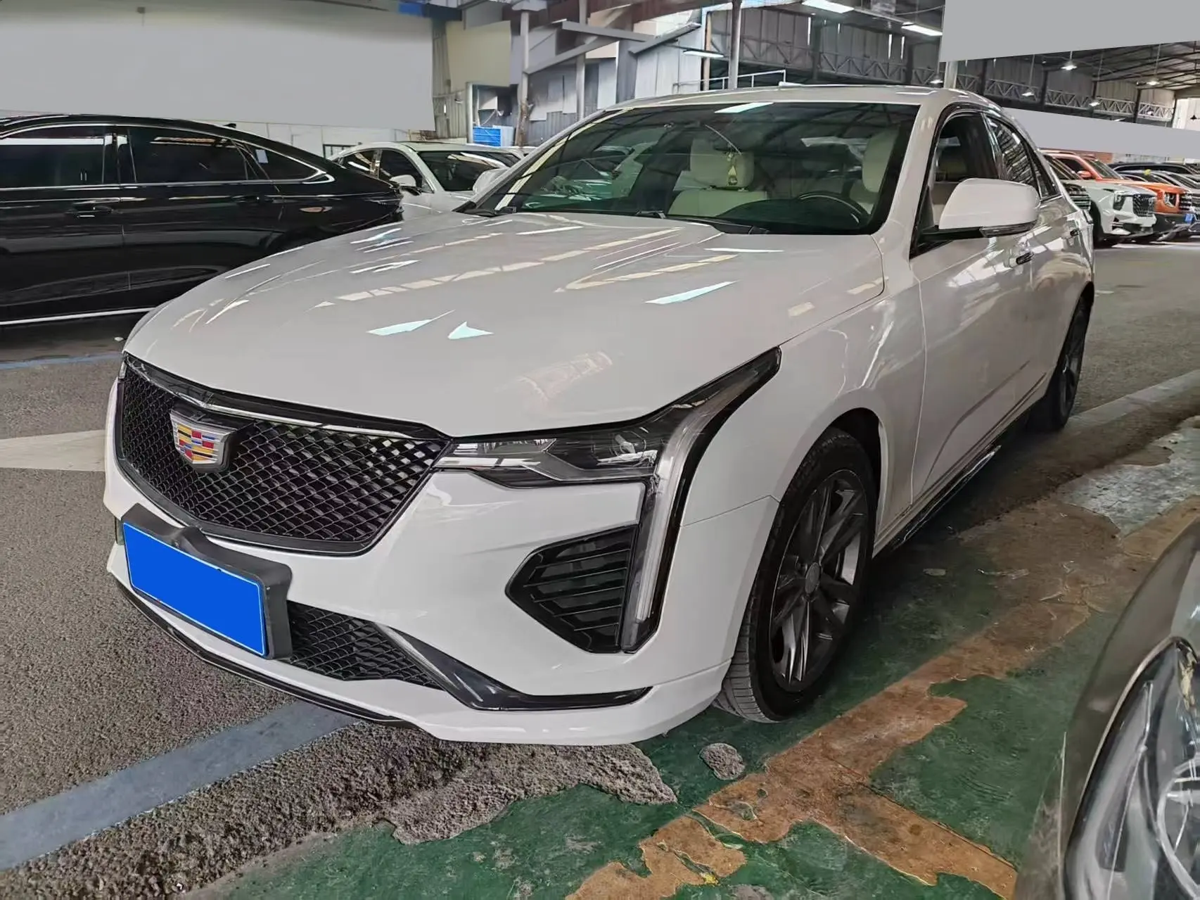 Cadillac CT4