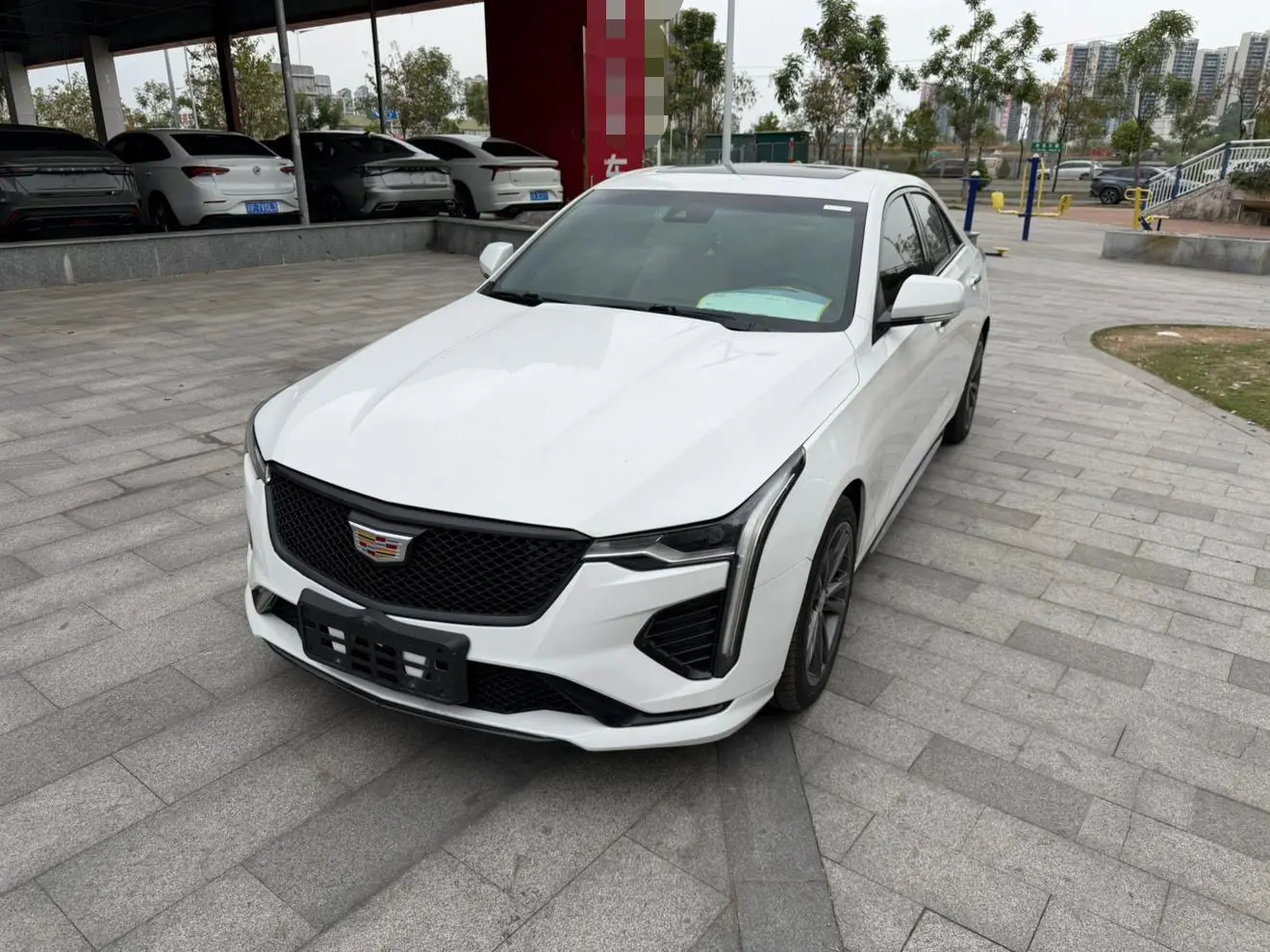 Cadillac CT4