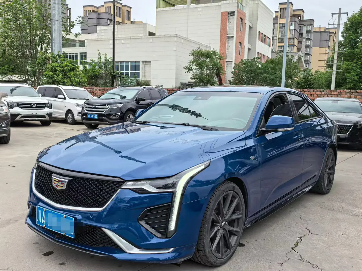 Cadillac CT4