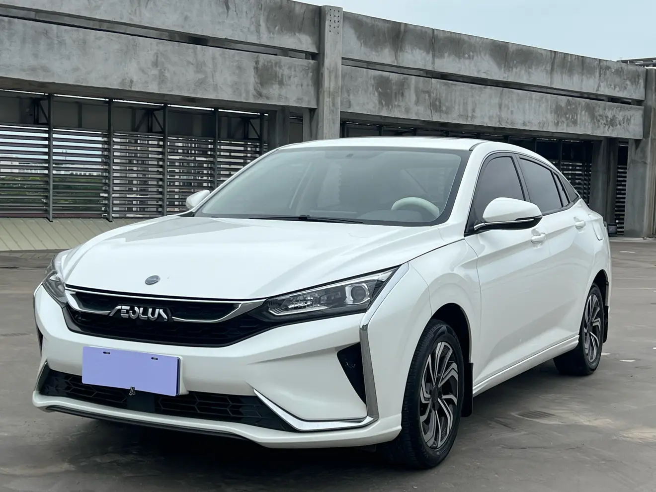 Dongfeng Yixuan