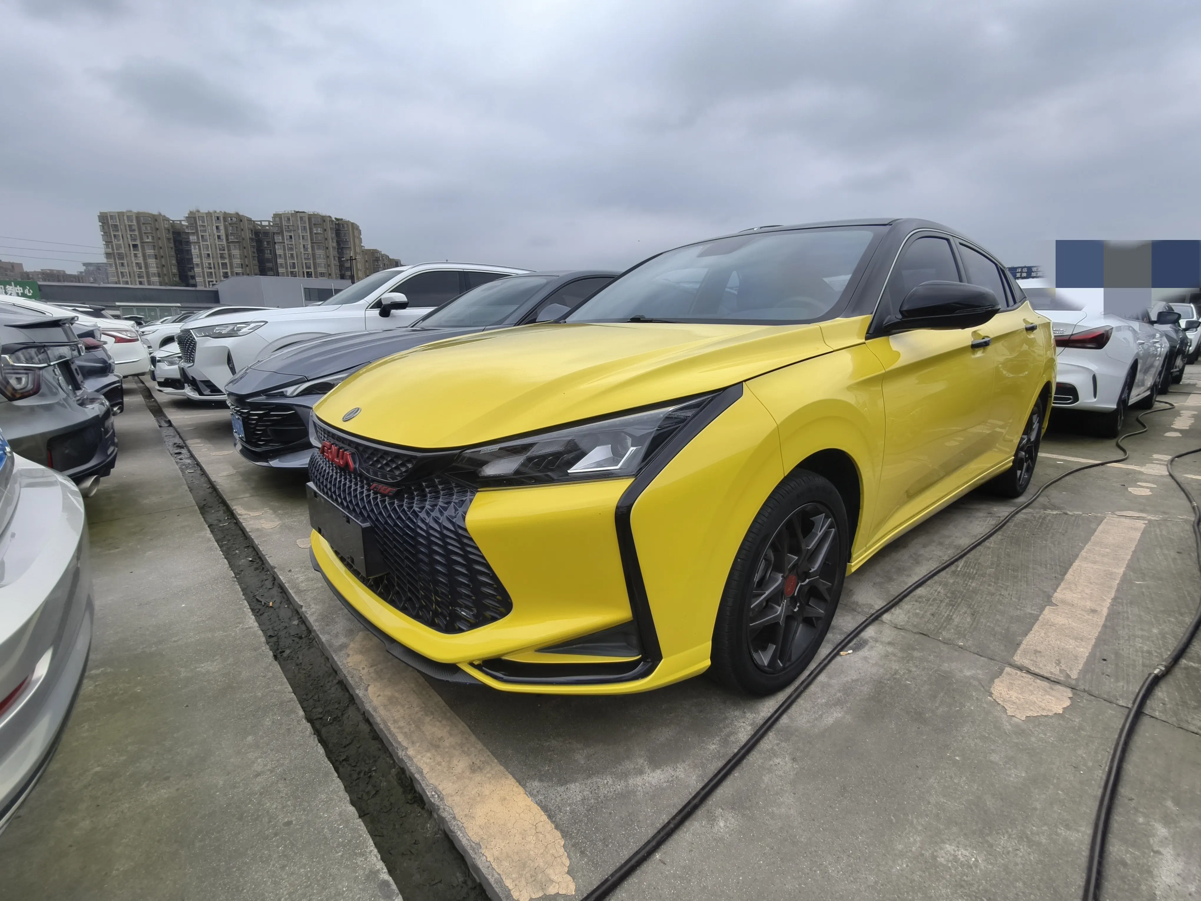 Dongfeng Yixuan