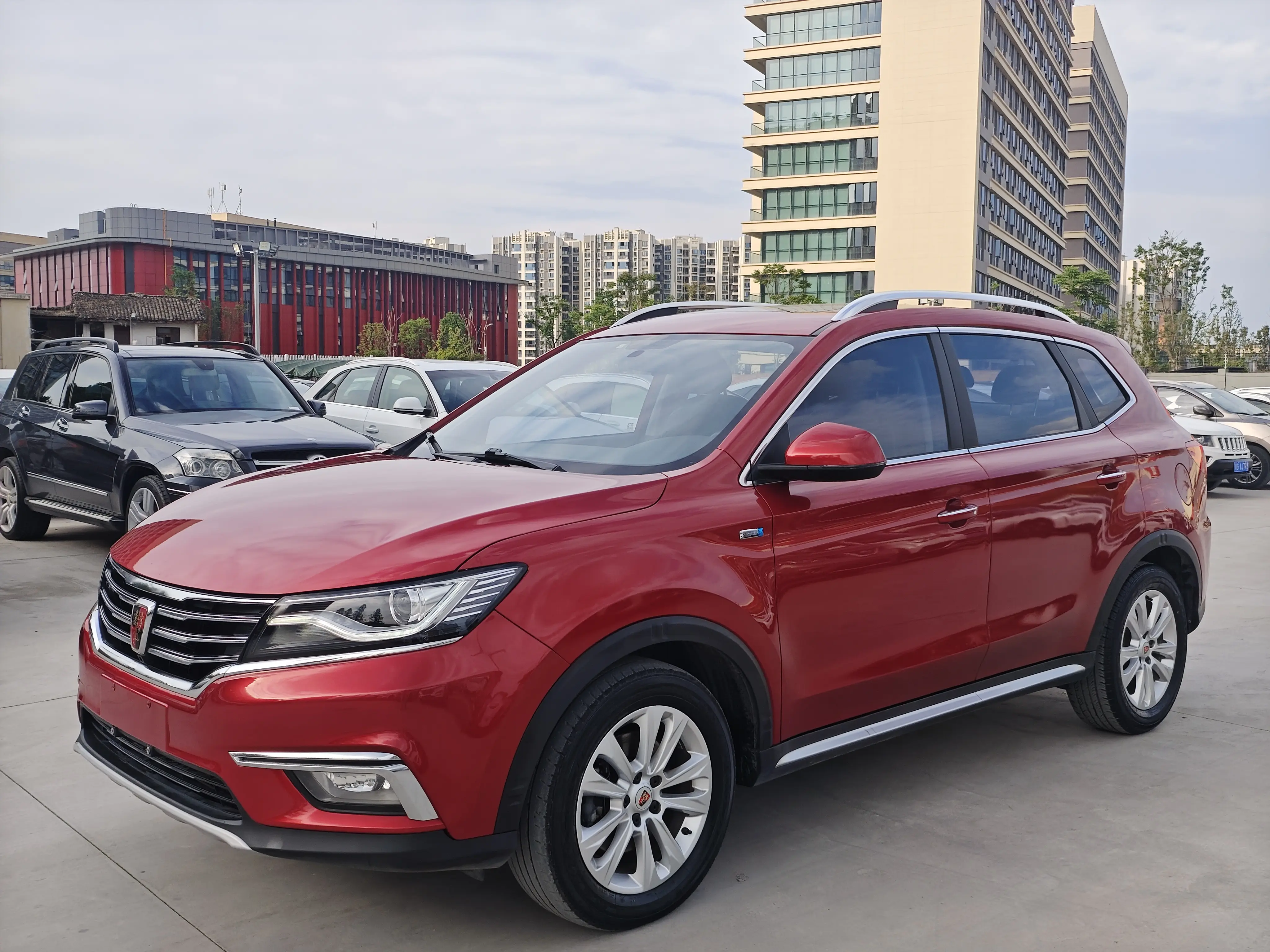 Roewe RX5
