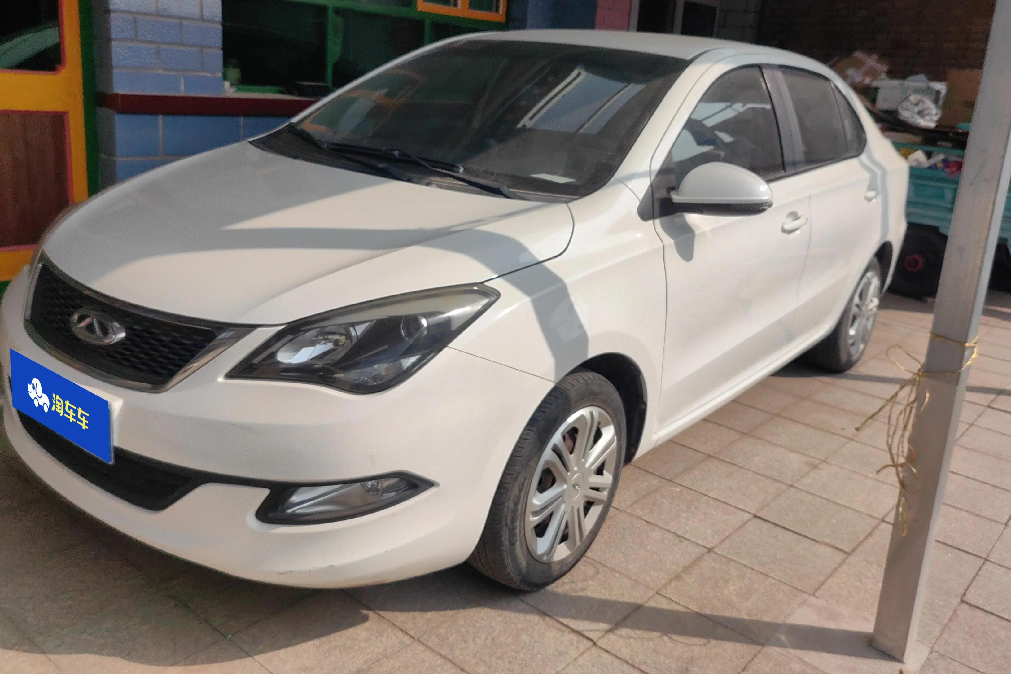 Chery Arrizo 3