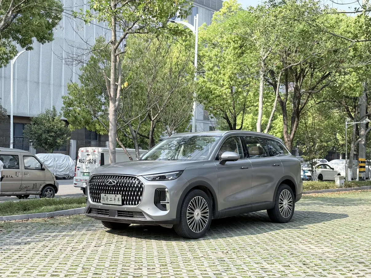 Chery Tiggo 8L