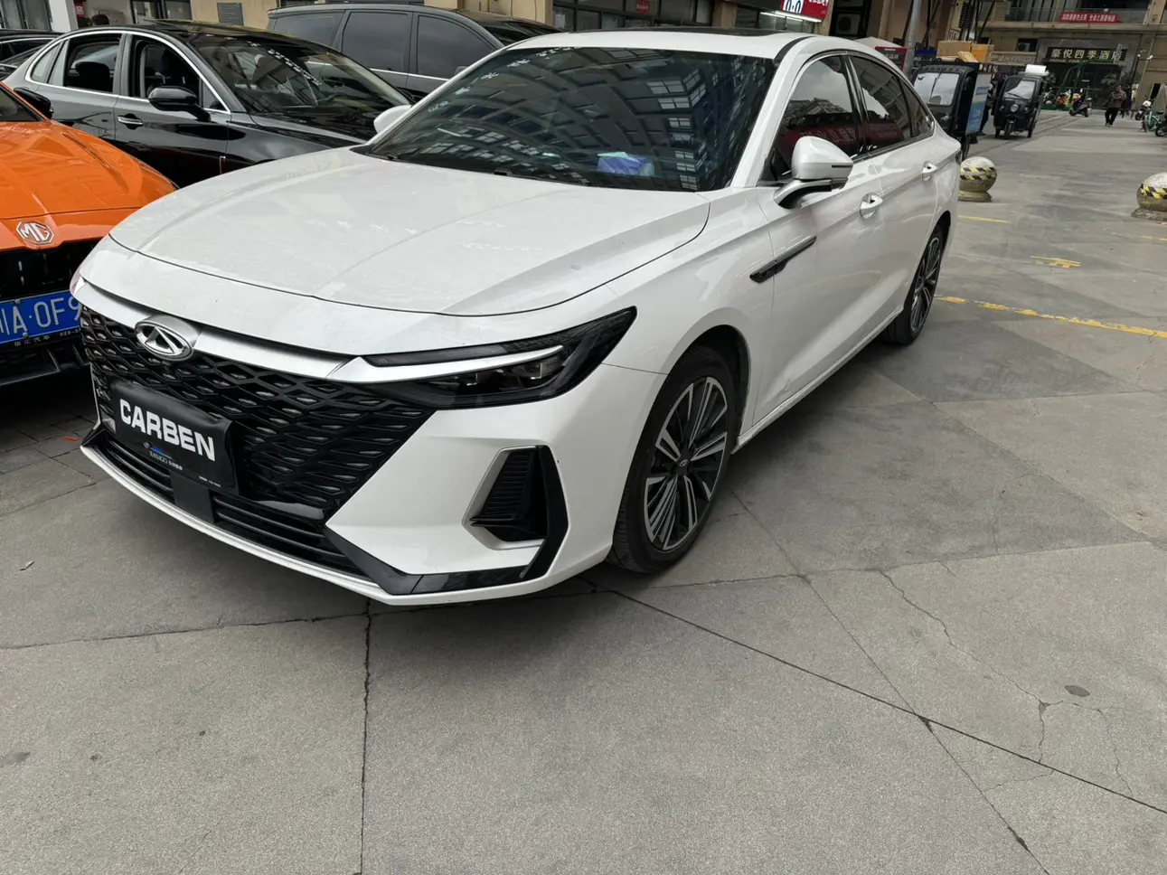 Chery Arrizo 8