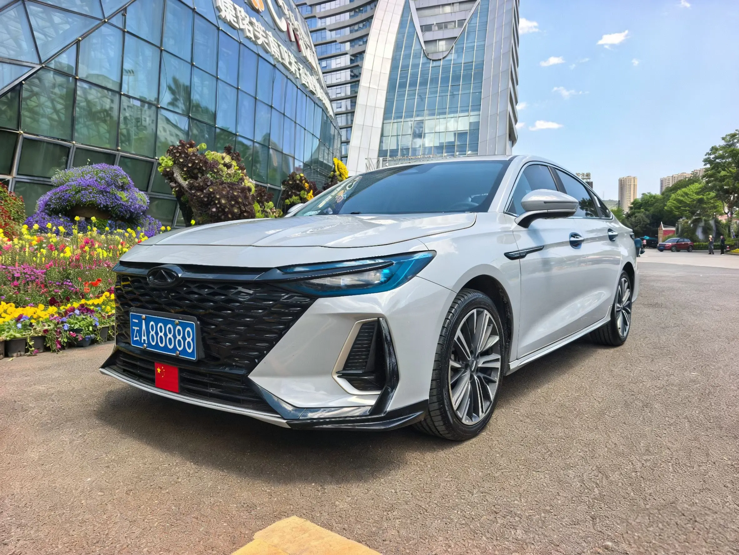 Chery Arrizo 8