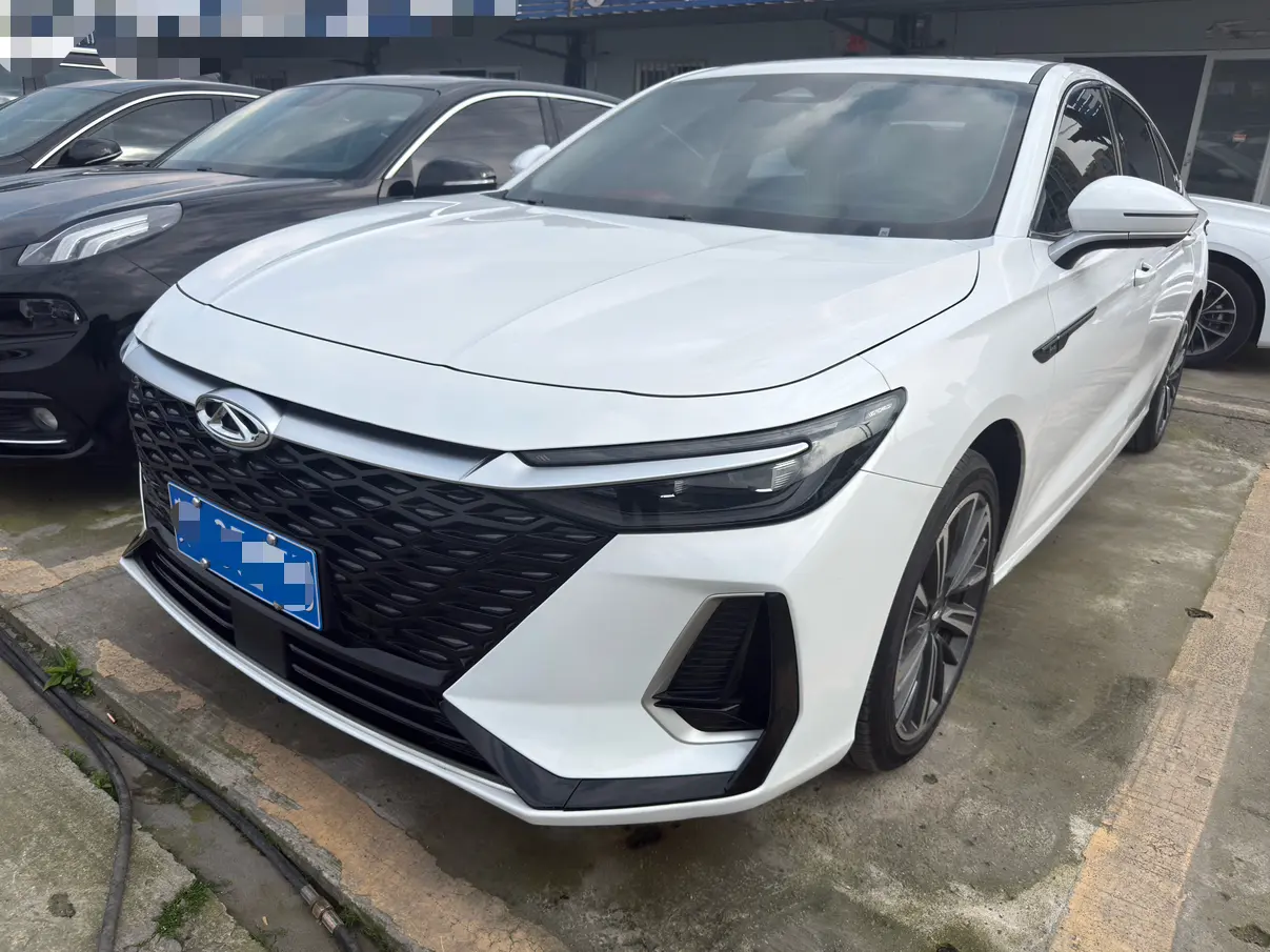 Chery Arrizo 8