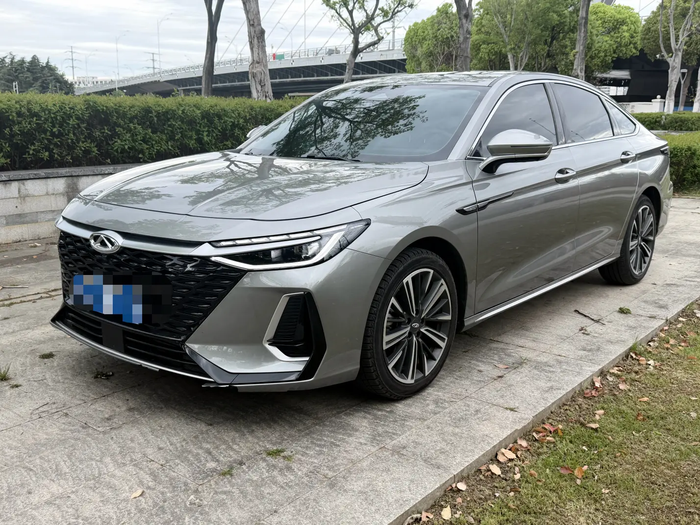 Chery Arrizo 8