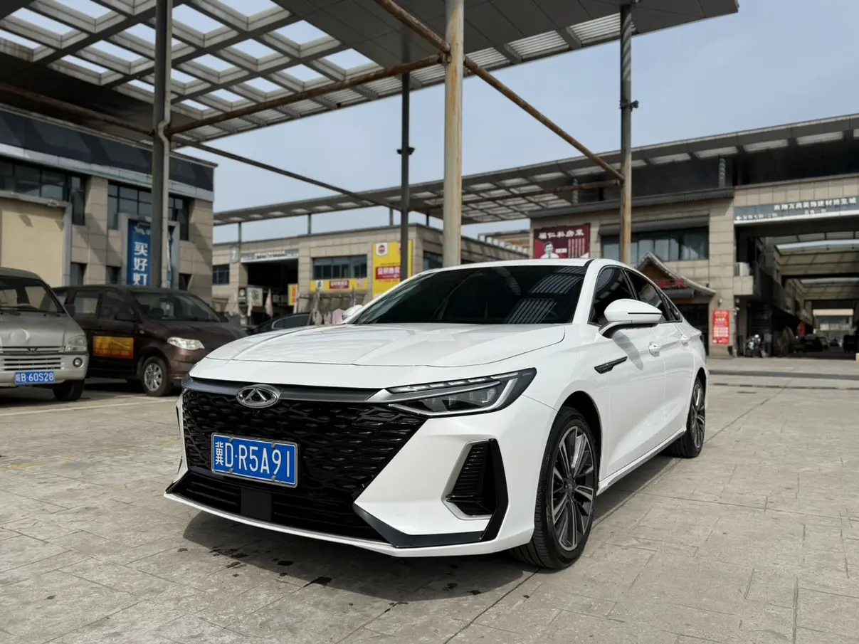 Chery Arrizo 8