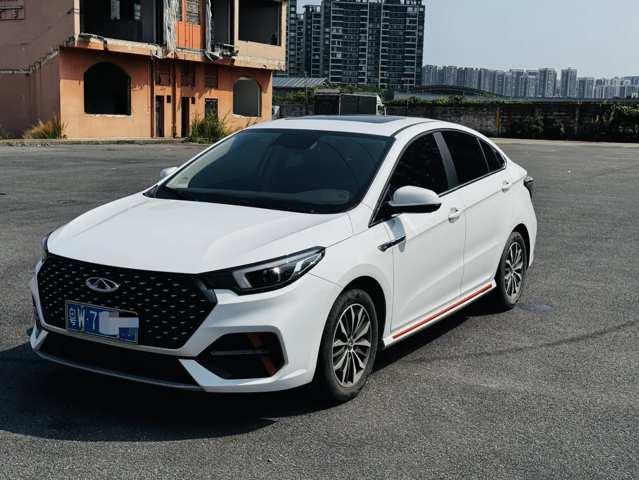 Omoda S5
